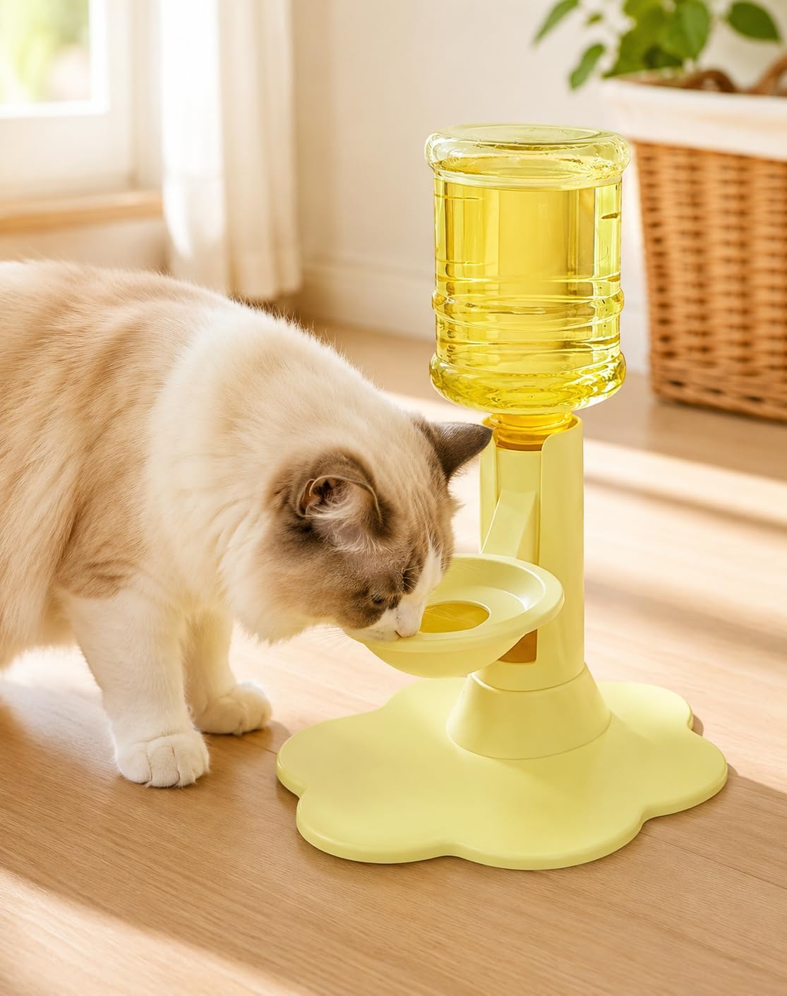 Spill-Proof Gravity Cat Water Fountain No Electricity